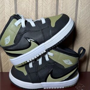 Jordan Kids Black and Olive Sneakers